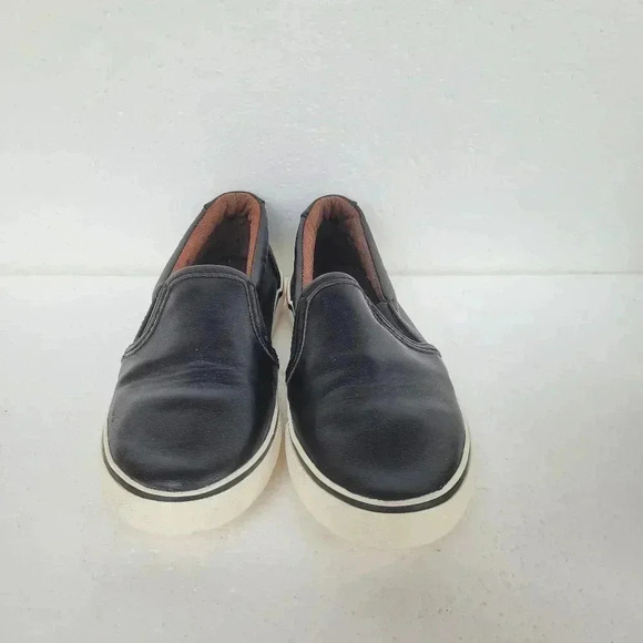 Cat and Jack kids slip-ons size 13 - Picture 2 of 5